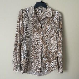 H&M Blouse Womens Buttondown Long Sleeve Collared Snake Print Satin Trendy